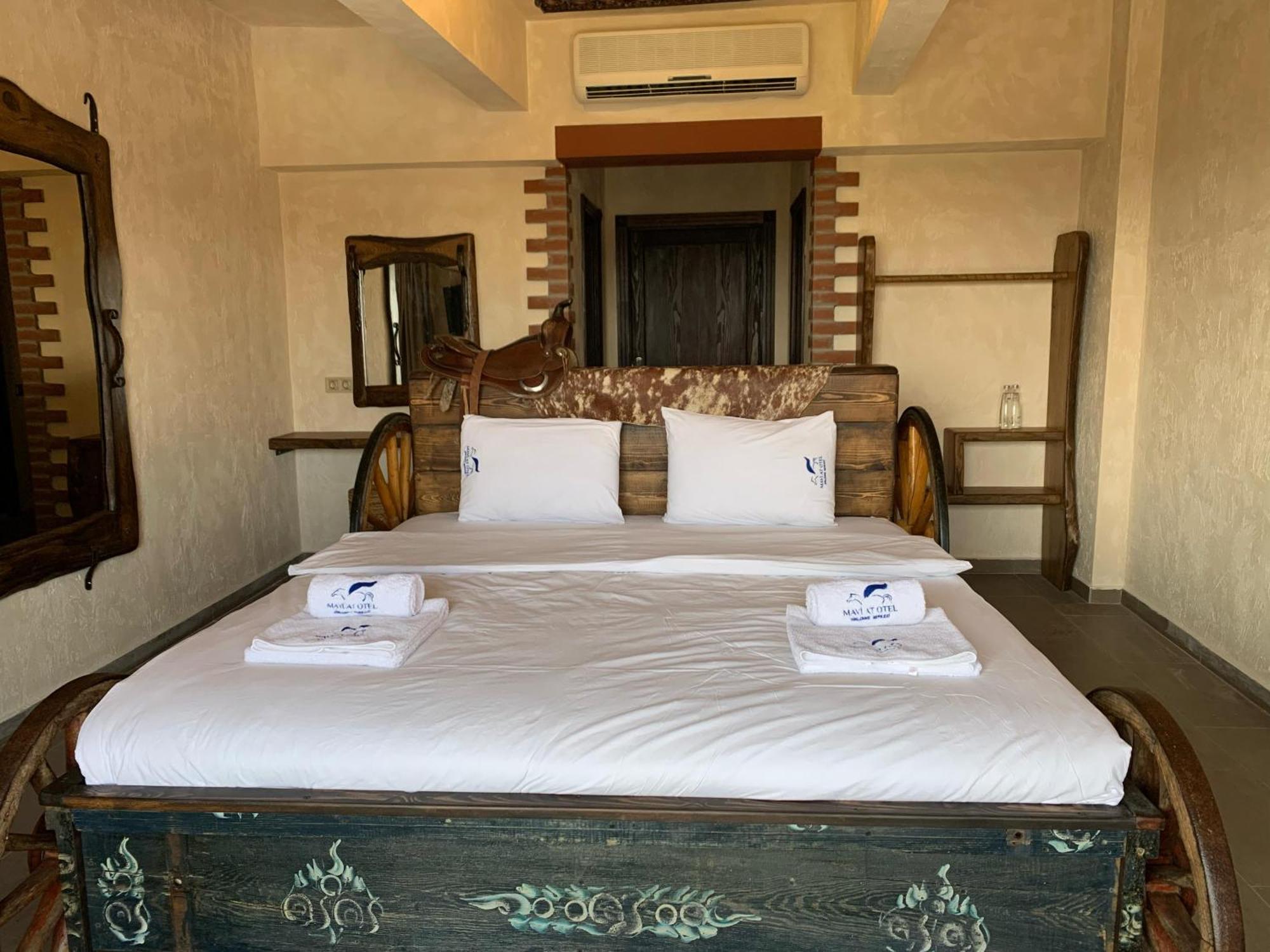 Gumusdere Mavi At Hotel Blue Horse מראה חיצוני תמונה